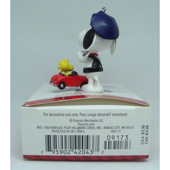 Snoopy Peanuts Hallmark 2014 Police Officer Snoopy Spotlight 17th Woodstock Car - Picture 9 of 13